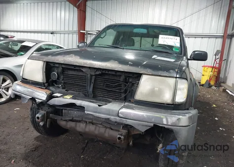 1999 Toyota Tacoma Prerunner из США, поврежденный, VIN 4TASM92N1XZ511731